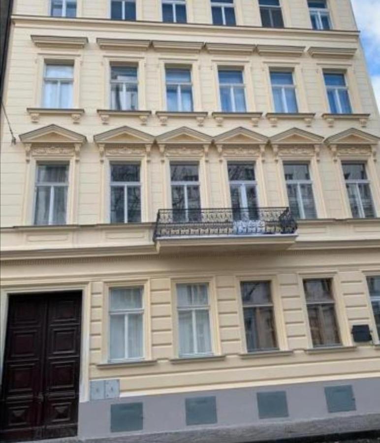 Gallys Apartments Praga Zewnętrze zdjęcie